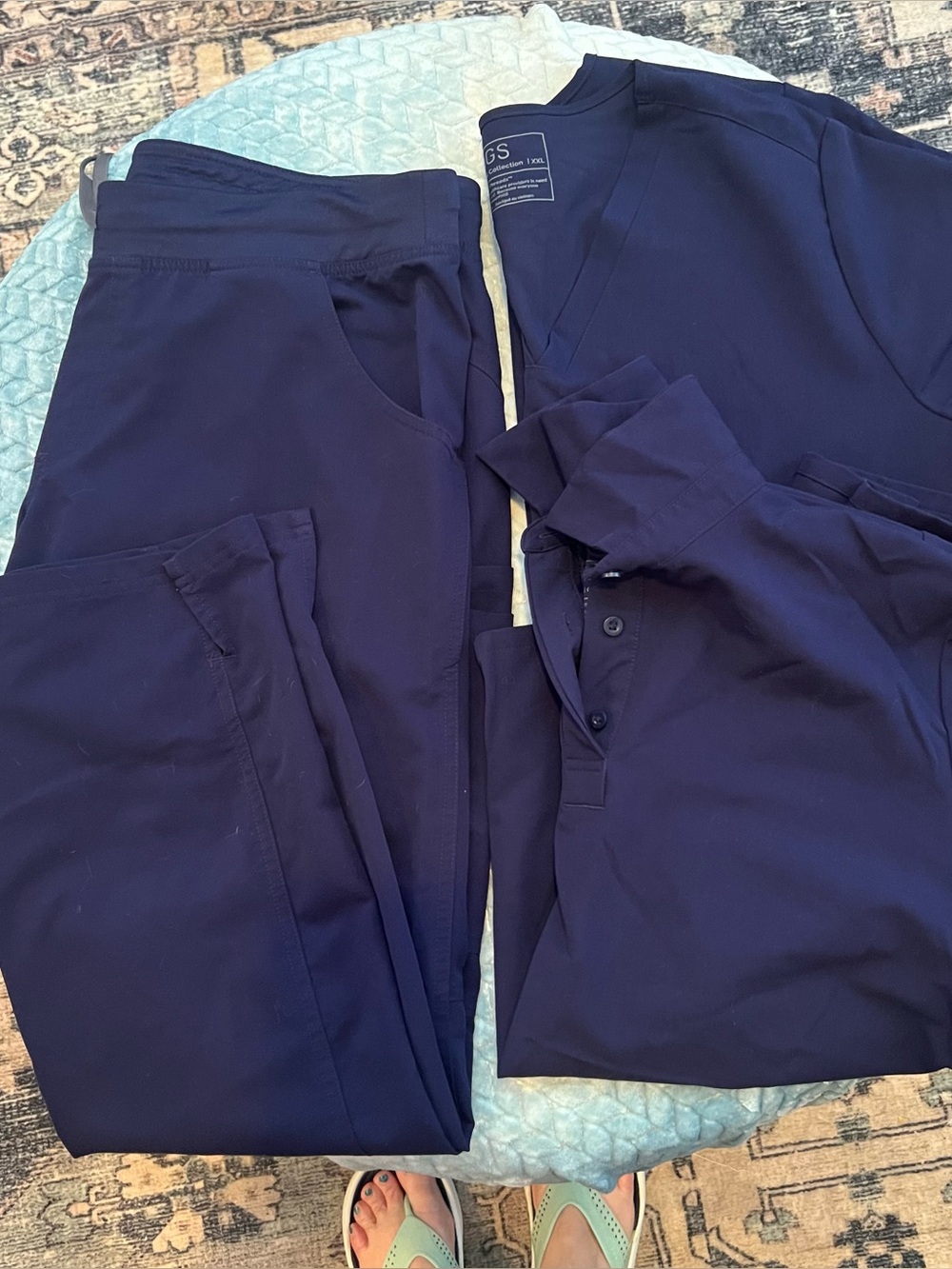 Figs Navy 3 piece bundle
XL